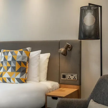 - Dublin Airport, An Ihg 4*