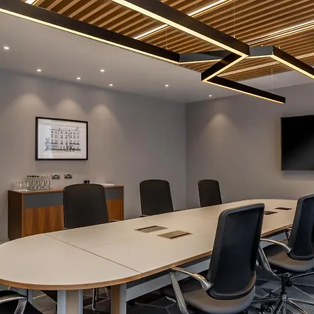 فندق - Dublin Airport, An Ihg كلوغران