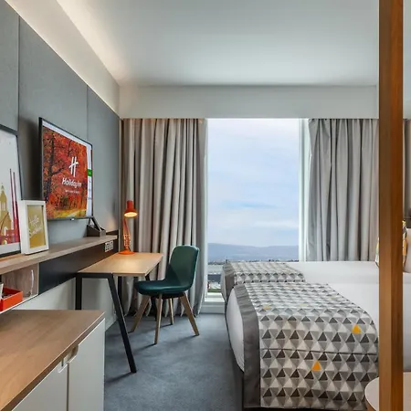 Otel - Dublin Airport, An Ihg 4*