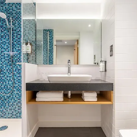 Hotel - Dublin Airport, An Ihg