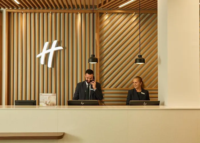 - Dublin Airport, An Ihg