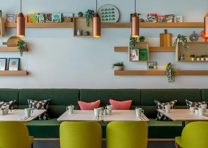 - Dublin Airport, An Ihg 4*