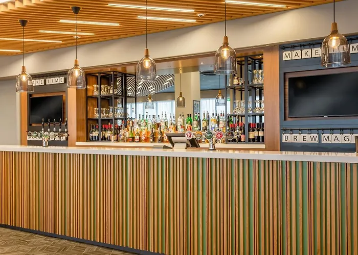 Hotel - Dublin Airport, An Ihg 4*